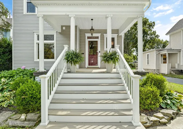 Photo 3 of Single family home for sale at 319 Hancock St, Findlay, OH 45840 | MLS# 10013181 | Listing updated on 2026-10-06