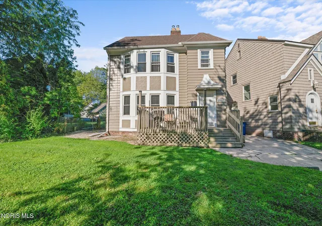 Multi family home for sale at 2111 Kensington Rd, Toledo, OH 43607 | MLS# 10012944