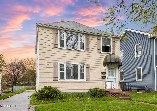 Multi family home for sale at 1468 Eleanor Ave, Toledo, OH 43612 | MLS# 10012968