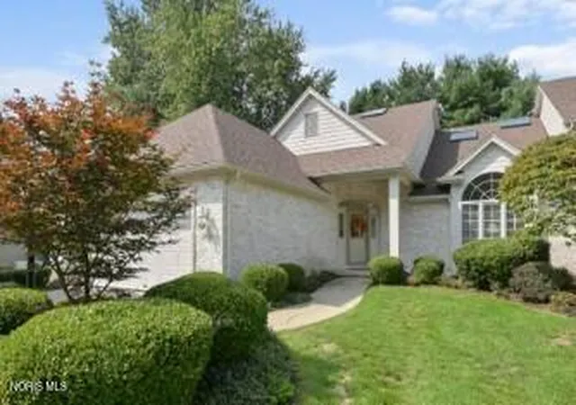Photo 1 of Condo for sale at 3421 Amberwood Ln, Toledo, OH 43617 | MLS# 10012952 | Listing updated on 2026-09-12