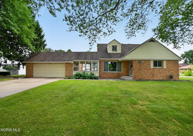 Photo 1 of Single family home for sale at 3145 Penrose Ave, Toledo, OH 43614 | MLS# 10013022 | Listing updated on 2026-09-11