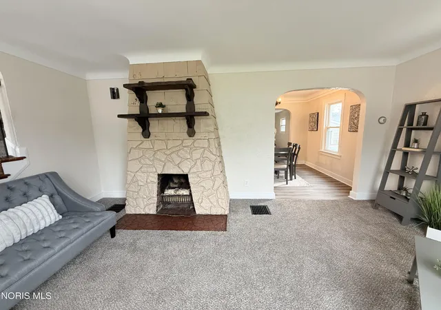 Photo 2 of Single family home for sale at 3141 Schneider Rd, Toledo, OH 43614 | MLS# 10012992 | Listing updated on 2026-09-11