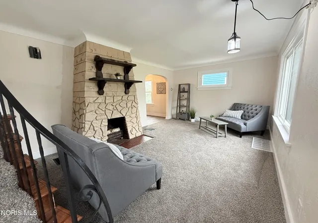 Photo 3 of Single family home for sale at 3141 Schneider Rd, Toledo, OH 43614 | MLS# 10012992 | Listing updated on 2026-09-11