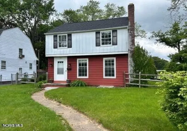 Photo 1 of Single family home for sale at 1027 Secor Rd, Toledo, OH 43607 | MLS# 10012973 | Listing updated on 2026-09-08