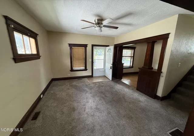 Photo 4 of Single family home for sale at 1156 Colton St, Toledo, OH 43609 | MLS# 10012962 | Listing updated on 2026-09-04