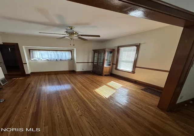 Photo 4 of House for sale at 455 Pasadena Blvd, Toledo, OH 43612 | MLS# 10013094 | Listing updated on 2026-09-15