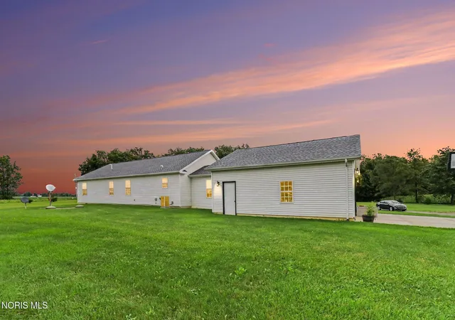 Photo 3 of Single family home for sale at 17521 County Rd 11 50, Montpelier, OH 43543 | MLS# 10013036 | Listing updated on 2026-09-17