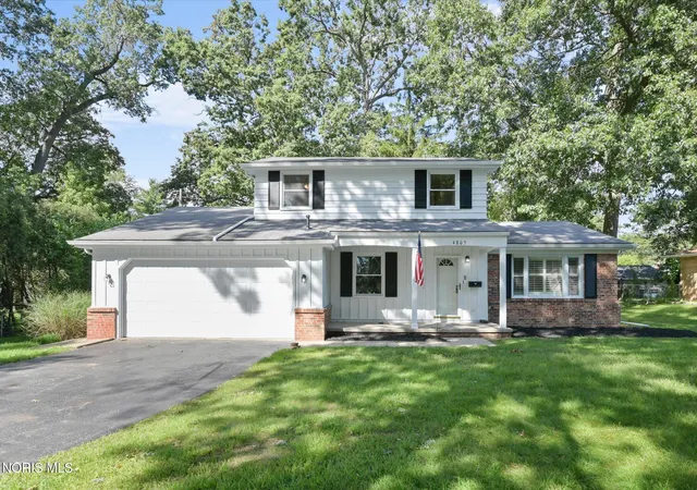 Photo 1 of Single family home for sale at 4805 Elm Pl, Toledo, OH 43613 | MLS# 10013010 | Listing updated on 2026-09-13