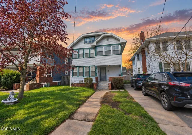Multi family home for sale at 3837 Hazelhurst Ave, Toledo, OH 43612 | MLS# 10012986