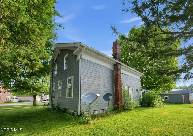 Photo 4 of Single family home for sale at 403 Park St, Republic, OH 44867 | MLS# 10012988 | Listing updated on 2026-10-02