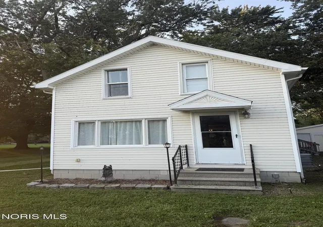 Photo 3 of Sale Pending at 11027 Standart Rd, Curtice, OH 43412 | MLS# 10012990 | Listing updated on 2026-09-14