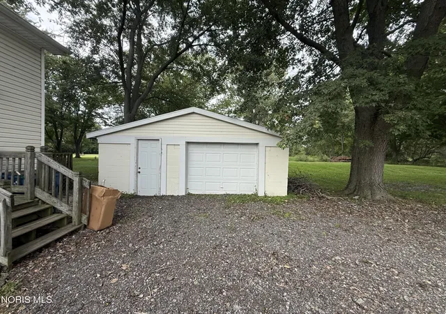 Photo 4 of Sale Pending at 11027 Standart Rd, Curtice, OH 43412 | MLS# 10012990 | Listing updated on 2026-09-14