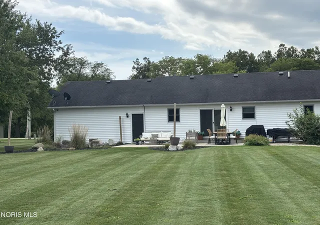 Photo 2 of Single family home for sale at 505 Doud Rd, Ney, OH 43549 | MLS# 10013017 | Listing updated on 2026-09-14