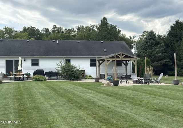 Photo 3 of Single family home for sale at 505 Doud Rd, Ney, OH 43549 | MLS# 10013017 | Listing updated on 2026-09-14