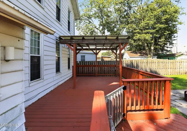 Photo 3 of Single family home for sale at 346 W Andrus Rd, Northwood, OH 43619 | MLS# 10013020 | Listing updated on 2026-09-22