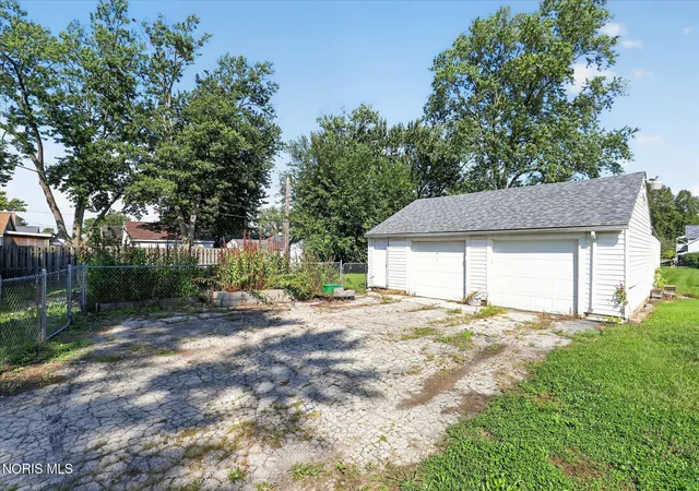 Photo 49 of Single family home for sale at 346 W Andrus Rd, Northwood, OH 43619 | MLS# 10013020 | Listing updated on 2026-09-22