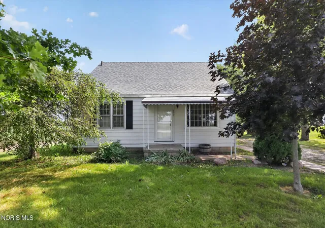 Photo 3 of Single family home for sale at 4214 Kilburn Rd, Berkey, OH 43504 | MLS# 10013035 | Listing updated on 2026-10-06