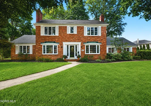 Photo 1 of Single family home for sale at 3220 Shakespeare Ln, Toledo, OH 43615 | MLS# 10013042 | Listing updated on 2026-09-11