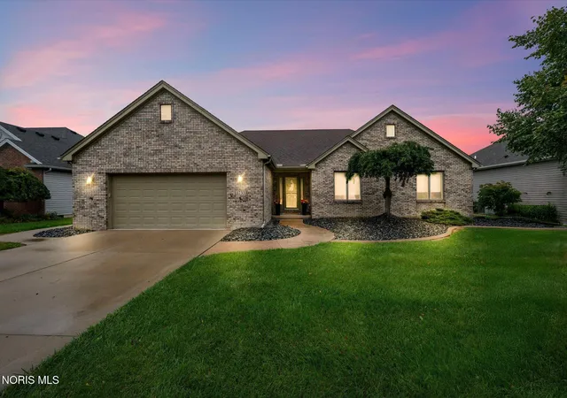Photo 1 of Single family home for sale at 1733 Spring Forest Dr, Oregon, OH 43616 | MLS# 10013089 | Listing updated on 2026-09-21