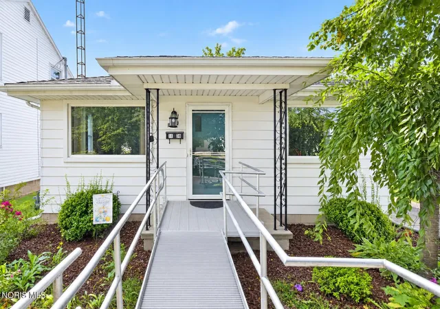 Photo 1 of Single family home for sale at 1139 Olson St, Toledo, OH 43612 | MLS# 10013069 | Listing updated on 2026-09-13