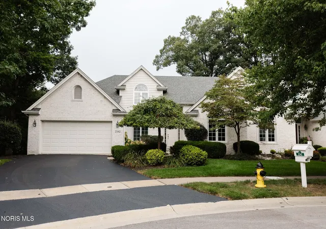Photo 1 of Single family home for sale at 2342 Birch Run Ct, Sylvania, OH 43560 | MLS# 10013047 | Listing updated on 2026-09-07