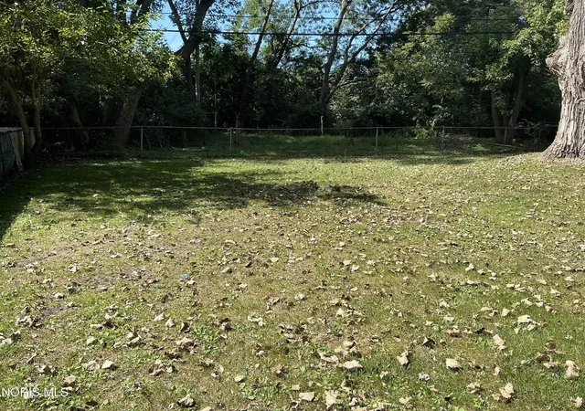 Photo 38 of Single family home for sale at 1737 Birdie Dr, Toledo, OH 43615 | MLS# 10013388 | Listing updated on 2026-10-09