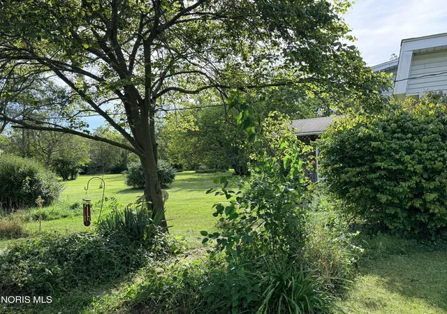 Photo 3 of Single family home for sale at 210 Pearl St, Risingsun, OH 43457 | MLS# 10013068 | Listing updated on 2026-10-01