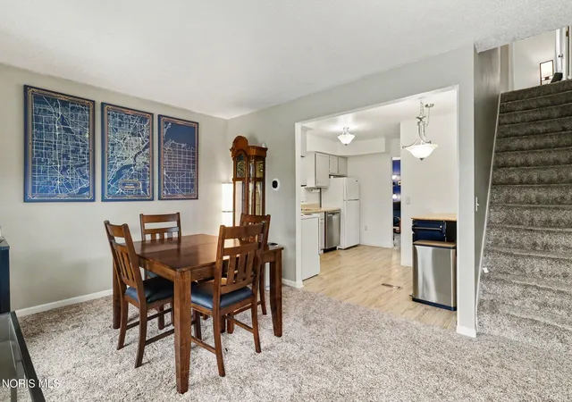 Photo 4 of Condo for sale at 28407 Simmons Rd, Perrysburg, OH 43551 | MLS# 10013066 | Listing updated on 2026-09-20