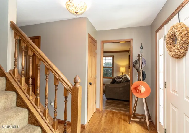 Photo 3 of Single family home for sale at 1412 Mill Crk Ln, Waterville, OH 43566 | MLS# 10013099 | Listing updated on 2026-09-12