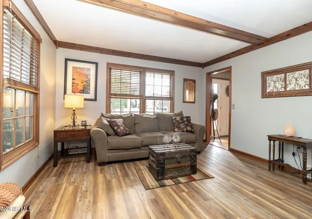 Photo 4 of Single family home for sale at 1412 Mill Crk Ln, Waterville, OH 43566 | MLS# 10013099 | Listing updated on 2026-09-12