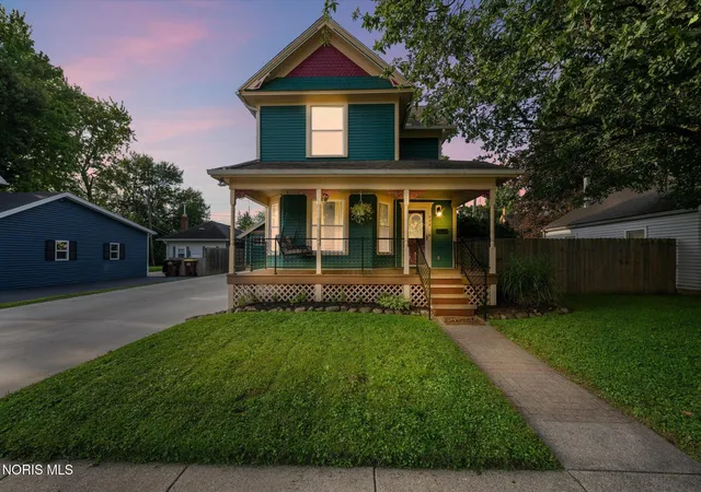 Photo 1 of Single family home for sale at 404 Maplewood Ave, Delta, OH 43515 | MLS# 10013212 | Listing updated on 2026-09-14
