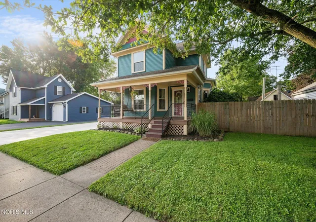 Photo 4 of Single family home for sale at 404 Maplewood Ave, Delta, OH 43515 | MLS# 10013212 | Listing updated on 2026-09-14
