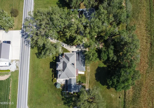 Photo 3 of Single family home for sale at 22813 State Route 613, Fostoria, OH 44830 | MLS# 10013121 | Listing updated on 2026-09-09