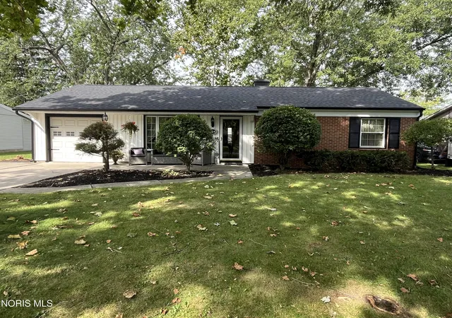 Photo 1 of Single family home for sale at 204 John St, Bryan, OH 43506 | MLS# 10013125 | Listing updated on 2026-09-15