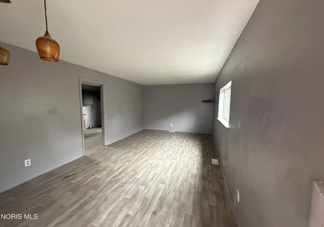 Photo 4 of House for sale at 1532 Liberty St, Toledo, OH 43605 | MLS# 10013333 | Listing updated on 2026-09-11