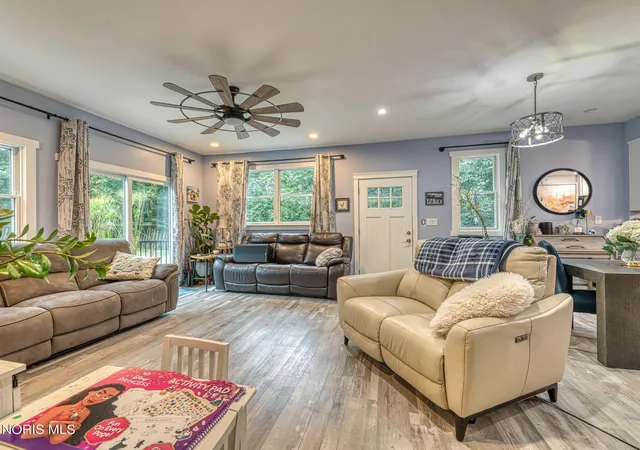 Photo 4 of Single family home for sale at 599 S County Rd 26, Helena, OH 43435 | MLS# 10013207 | Listing updated on 2026-09-22