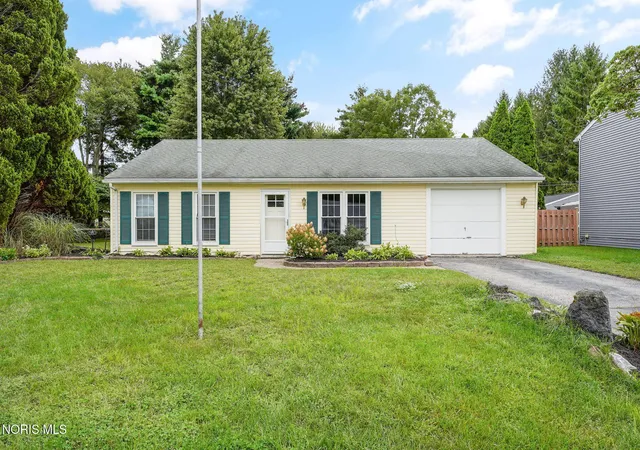 Single family home for sale at 6735 Pelton Dr, Whitehouse, OH 43571 | MLS# 10013184