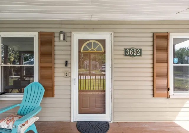 Photo 3 of Single family home for sale at 3652 Terrace Dr, Toledo, OH 43611 | MLS# 10013170 | Listing updated on 2026-09-22