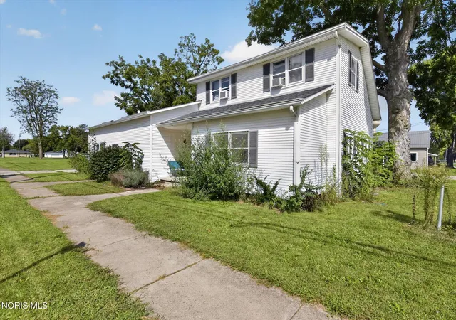 Photo 35 of Single family home for sale at 322 Lightner St, Bradner, OH 43406 | MLS# 10013200 | Listing updated on 2026-09-14