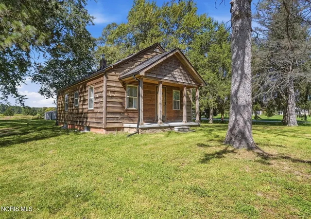Photo 1 of Single family home for sale at 6531 County Rd 2, Swanton, OH 43558 | MLS# 10013173 | Listing updated on 2026-10-05