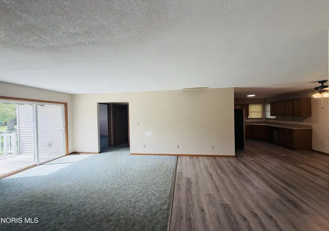 Photo 3 of Single family home for sale at 4 Larkspur Pl, Montpelier, OH 43543 | MLS# 10013249 | Listing updated on 2026-09-14