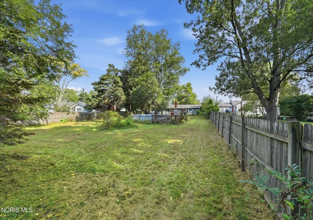 Photo 22 of Single family home for sale at 3971 Angola Rd, Toledo, OH 43615 | MLS# 10013197 | Listing updated on 2026-09-10