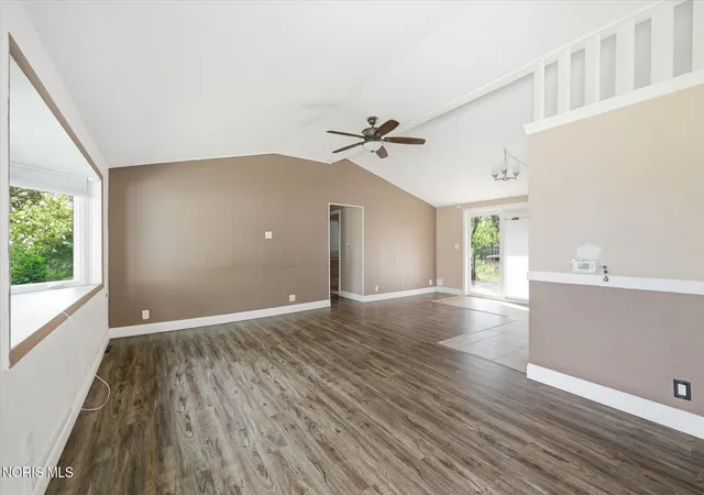 Photo 3 of Single family home for sale at 3971 Angola Rd, Toledo, OH 43615 | MLS# 10013197 | Listing updated on 2026-09-10