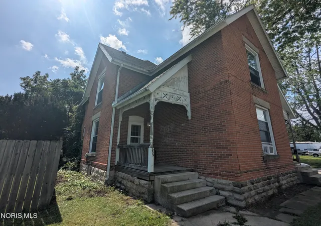 Photo 3 of Multi family home for sale at 301 E Tiffin St, Fostoria, OH 44830 | MLS# 10013215 | Listing updated on 2026-09-14