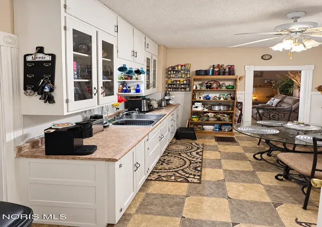 Photo 4 of Single family home for sale at 544 N Countyline St, Fostoria, OH 44830 | MLS# 10013295 | Listing updated on 2026-09-17
