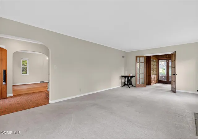 Photo 2 of Single family home for sale at 2204 Orchard Rd, Ottawa Hills, OH 43606 | MLS# 10013226 | Listing updated on 2026-09-10