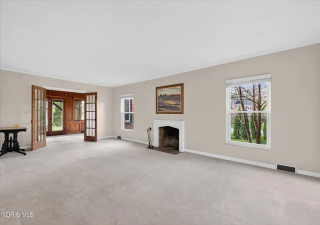 Photo 4 of Single family home for sale at 2204 Orchard Rd, Ottawa Hills, OH 43606 | MLS# 10013226 | Listing updated on 2026-09-10