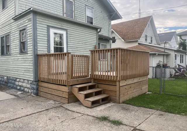 Photo 3 of Single family home for sale at 416 S Monroe St, Montpelier, OH 43543 | MLS# 10013206 | Listing updated on 2026-10-25