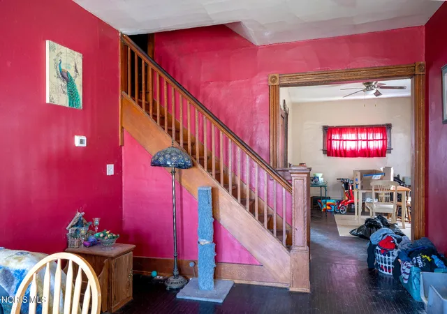 Photo 3 of Single family home for sale at 621 N Union St, Fostoria, OH 44830 | MLS# 10013351 | Listing updated on 2026-09-17