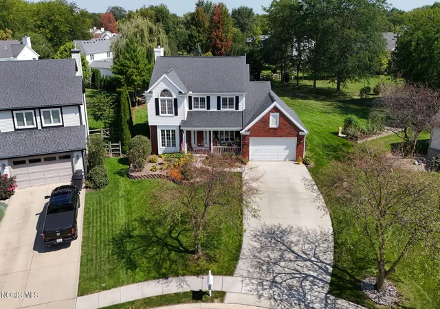 Photo 3 of Sale Pending at 1803 Arrow Ln, Perrysburg, OH 43551 | MLS# 10013319 | Listing updated on 2026-10-07